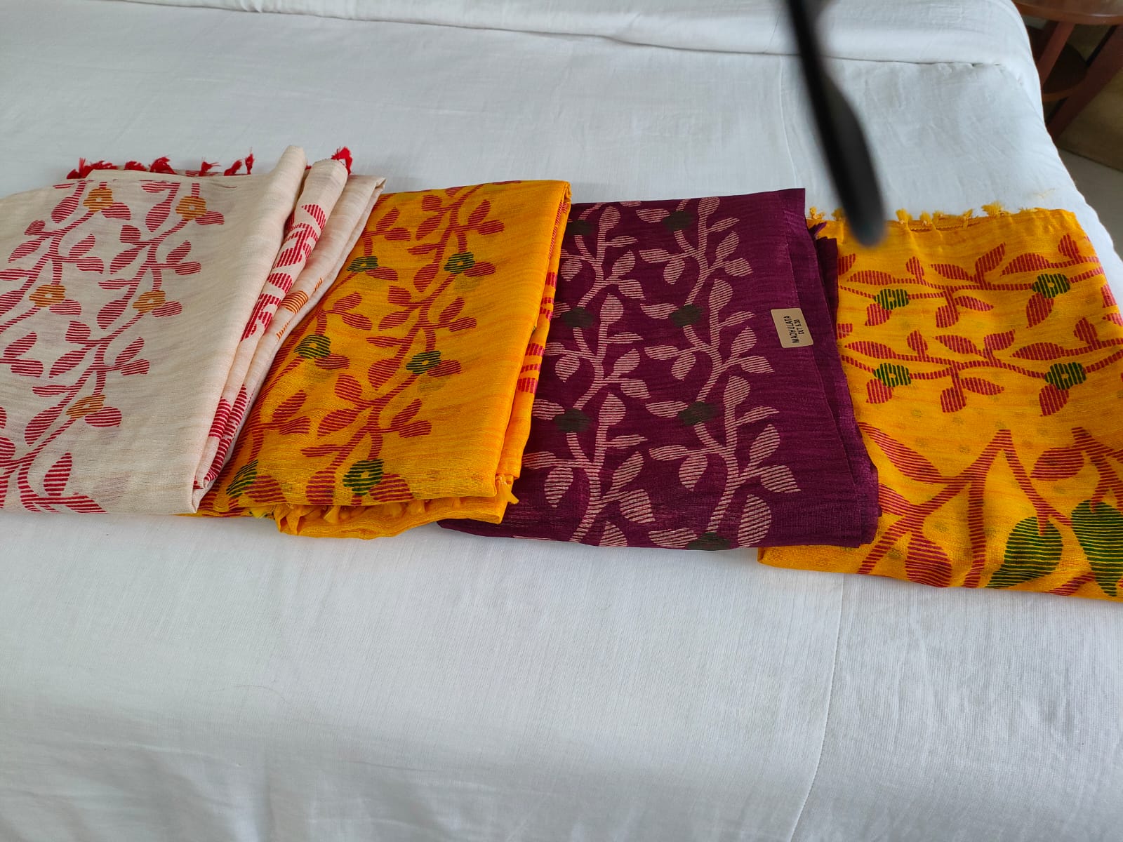 Original Indian Handloom Sarees | Authentic Traditional Sarees Online
